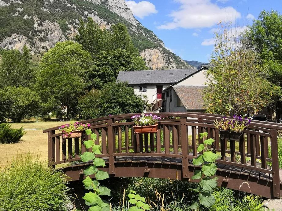 Villa La glycine Sinsat Exterior foto