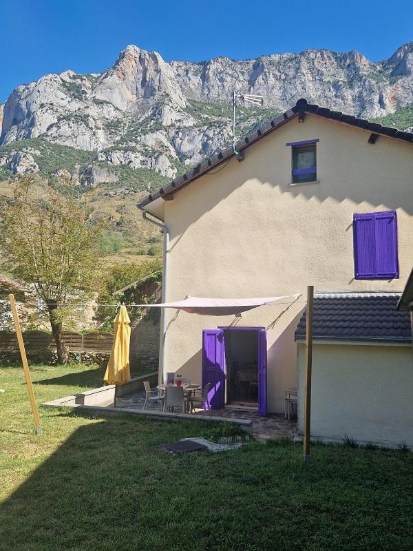Villa La glycine Sinsat Exterior foto